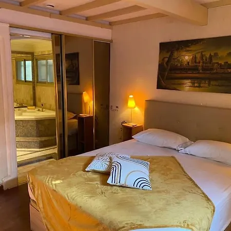 Villa évasion Provençale, à 1km